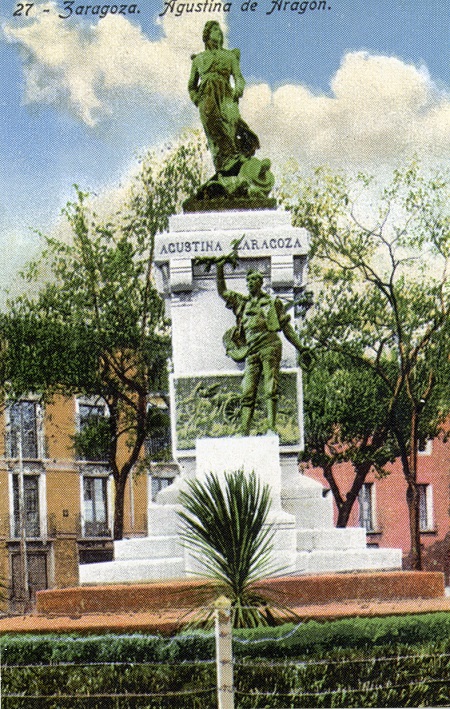 Postal coloreada, estatua dedicada a Agustina de Aragón, heroina de los Sitios de Zaragoza. Principios del siglo XX. 23