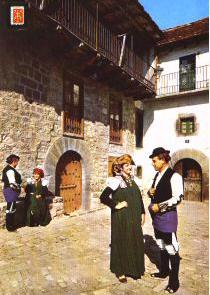 Vestido de Anso. Huesca. Aragón. 4