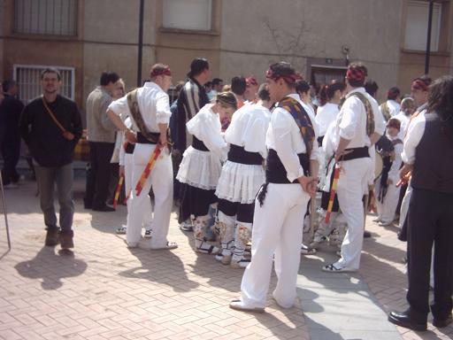 Dance de Bulbuente en el encuentro de danzantes en Novillas. 18