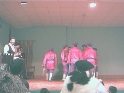 Dance de Leciñena encuentro de danzantes en Novillas.