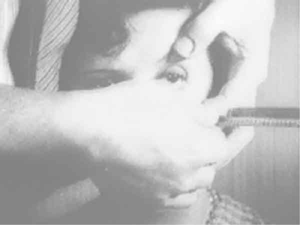 Filmografía UN CHIEN ANDALOU (Un perro andaluz), 1929