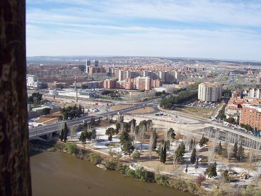 Visión desde la torre norte de Nuestra Señora del Pilar de Zaragoza.
