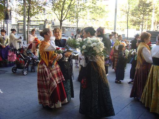 Fiesta del Pilar de 2009 en Zaragoza. Ofrenda de flores el 12 de octubre de 2009. 20