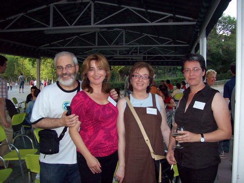 Bloggellon 7 en el Bar las Ocas del Parque grande Zaragoza. julio de 2007.